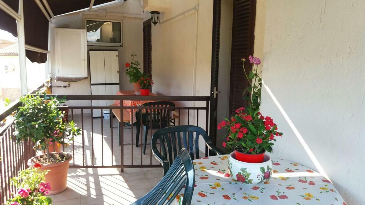 Valle Degli Etruschi B&B Grilli Bagian luar foto